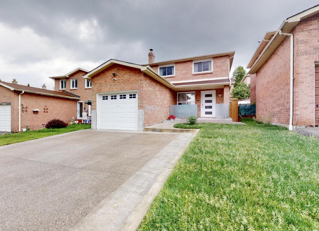 Modern Bright Cozy 3Bed 3Bath Vacation House In Ajax, Greater Toronto Area Gta, On, Canada Екстериор снимка