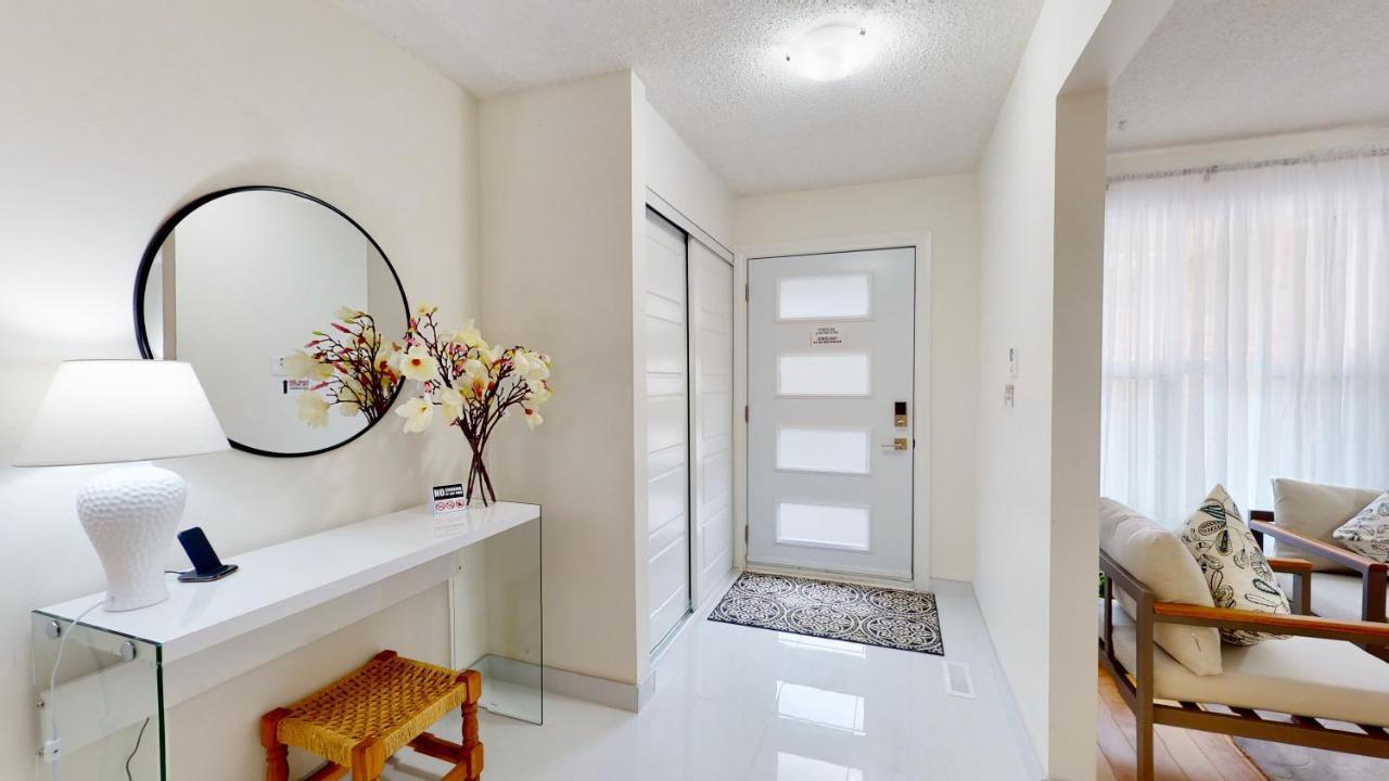 Modern Bright Cozy 3Bed 3Bath Vacation House In Ajax, Greater Toronto Area Gta, On, Canada Екстериор снимка