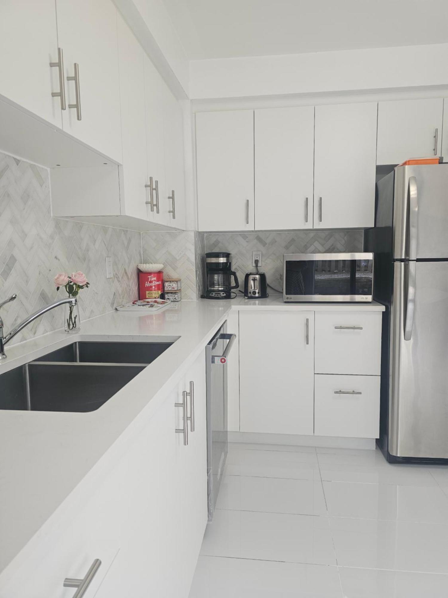 Modern Bright Cozy 3Bed 3Bath Vacation House In Ajax, Greater Toronto Area Gta, On, Canada Екстериор снимка